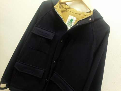 ジャケットのマウンテンパーカー