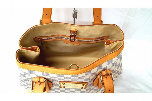 バッグのルイヴィトン（LOUIS VUITTON）
