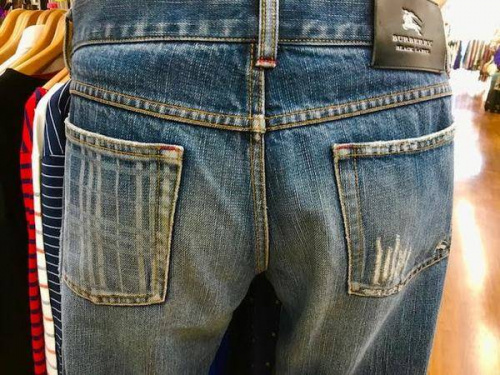 BURBERRY BLACK LABELのデニム