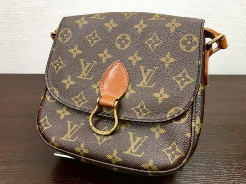 カジュアルバッグのルイヴィトン(LOUIS VUITTON)