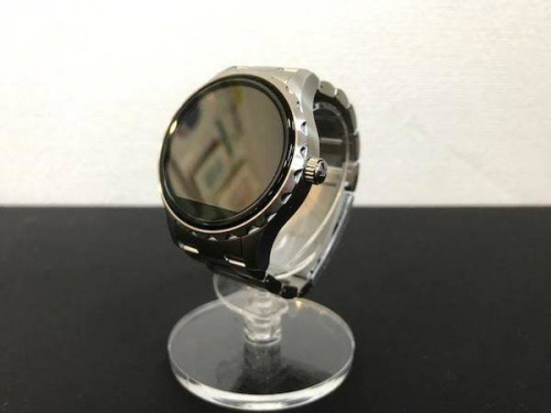 腕時計のスマートウォッチ