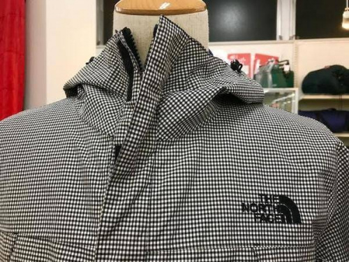 ジャケットのノースフェイス（THE NORTH FACE）