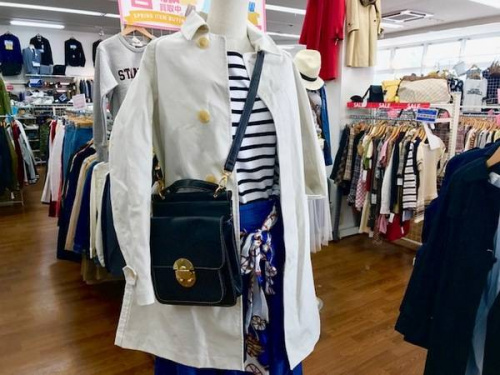 レディースファッションの春物