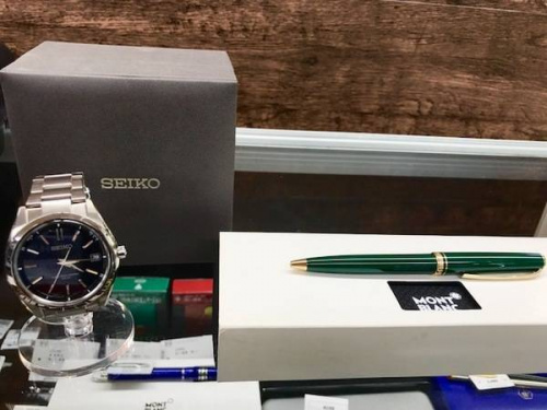 腕時計のネクタイ