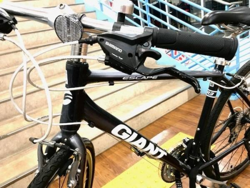 スポーツ用品の自転車