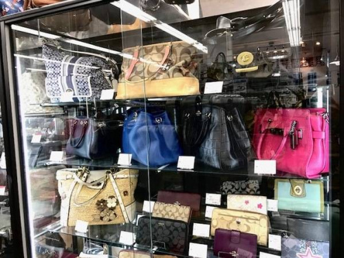 財布のルイヴィトン（LOUIS VUITTON）