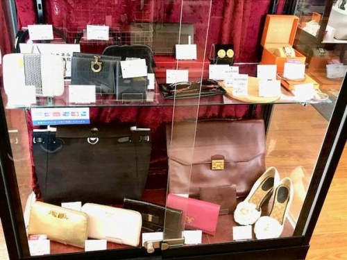 ルイヴィトン（LOUIS VUITTON）