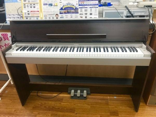 電子ピアノのYAMAHA