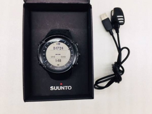 腕時計のSUUNTO