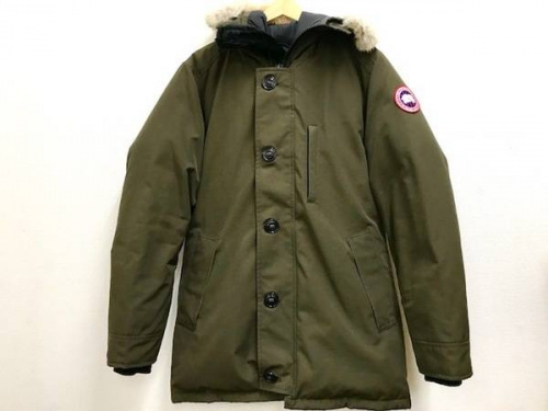 アウターのCANADA GOOSE