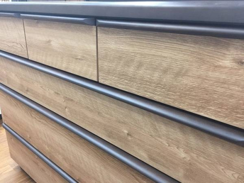 収納家具のチェスト