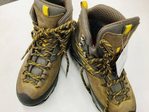 THE NORTH FACE