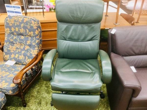 ソファのリクライニングソファー