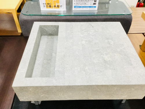 テーブルのローテーブル