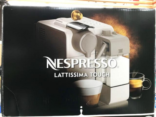 コーヒーメーカーのNESPRESSO