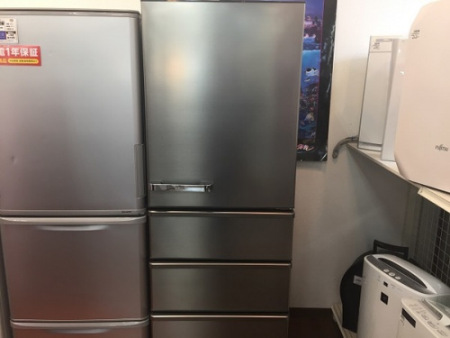 冷蔵庫の4ドア冷蔵庫