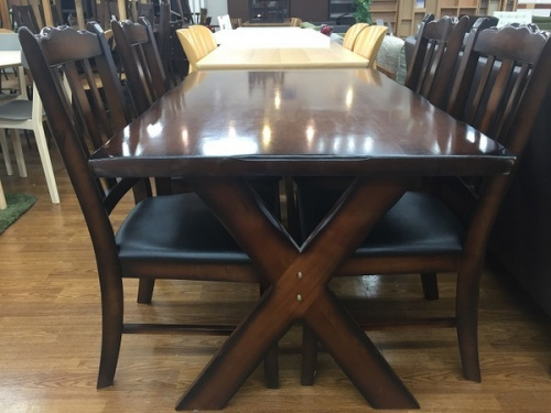 テーブルのダイニング5点セット