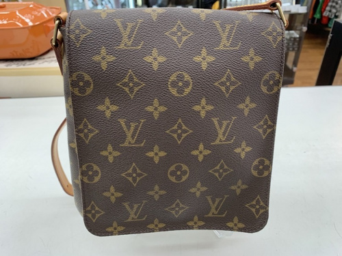 バッグ・財布のバッグ