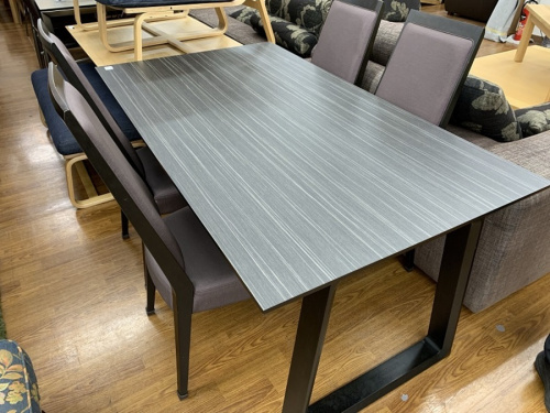 テーブルのダイニング5点セット