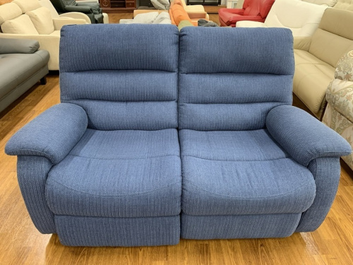 ソファーの電動リクライニングソファー