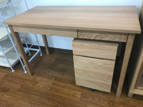 家具のデスク