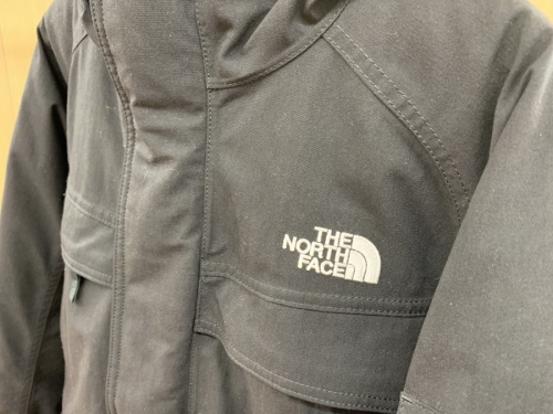 トップスのジャケット