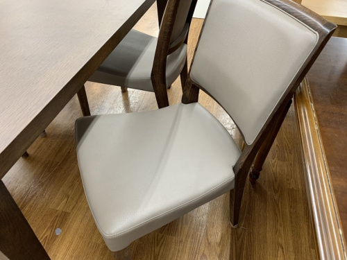 ダイニング5点セットのkarimoku