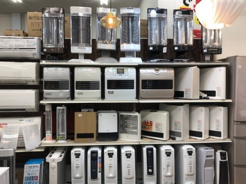 季節家電のストーブ