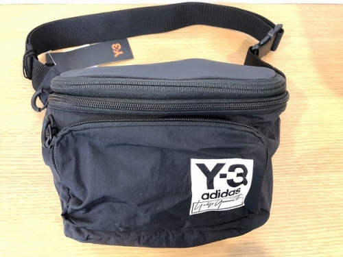 Y-3　adidasのパッカブルバックパック