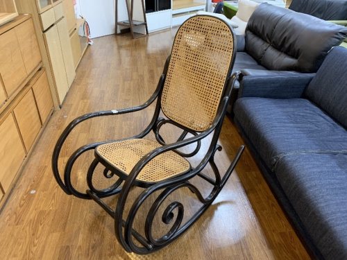 生活家具のイス