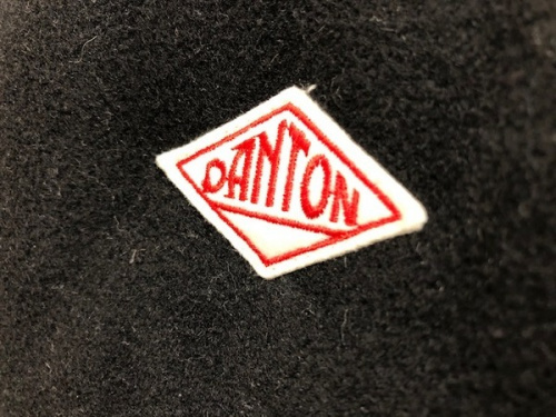 ダウンジャケットのDANTON　南浦和