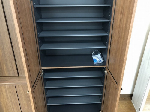 シューズボックスのシモーヌ