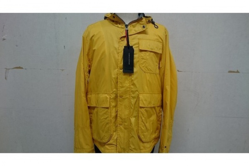 マウンテンパーカーのTOMMY HILFIGER