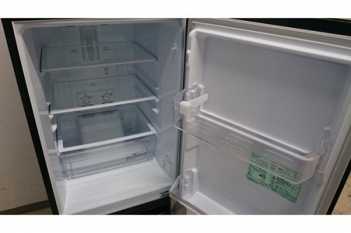 冷蔵庫の2ドア冷蔵庫