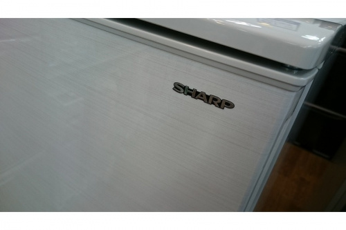 冷蔵庫の2ドア冷蔵庫