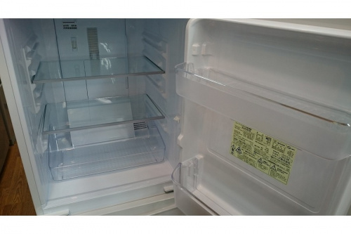 2ドア冷蔵庫のSHARP