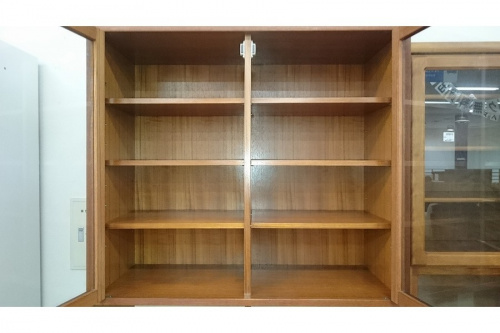 カップボード・食器棚のレンジボード