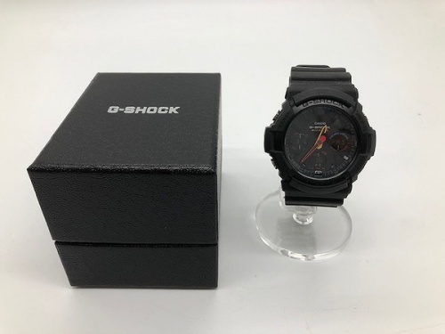 腕時計の腕時計