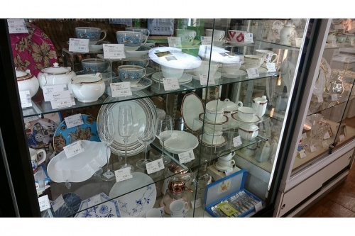 未使用品の南浦和 洋食器