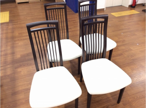 ダイニングセットのシギヤマ家具