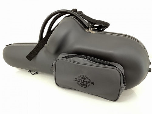 サックスの楽器ケース