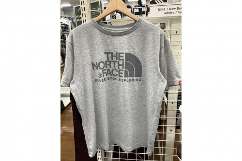 シューズ　のスニーカー