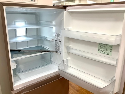 冷蔵庫の3ドア冷蔵庫