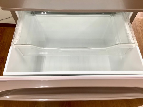 3ドア冷蔵庫のTOSHIBA