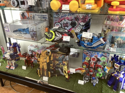 おもちゃのヒーローおもちゃ