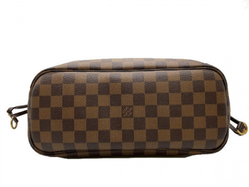 トートバッグのLOUIS VUITTON