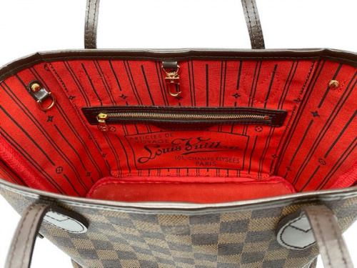 LOUIS VUITTONの南浦和　中古　LOUIS VUITTON　