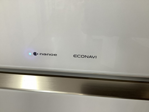 冷蔵庫の5ドア冷蔵庫