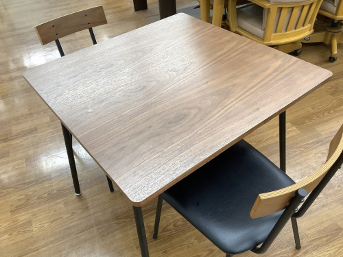 家具のダイニングセット