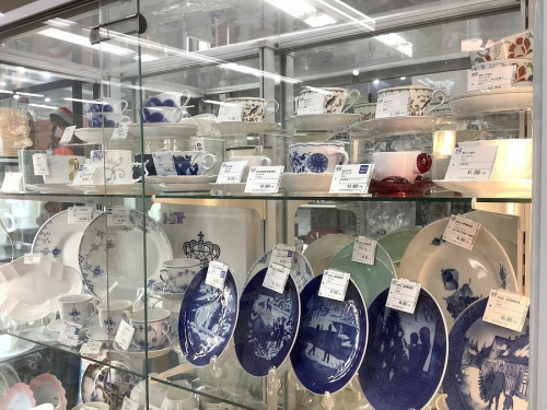 洋食器のKAGAMI CRYSTAL/カガミクリスタル